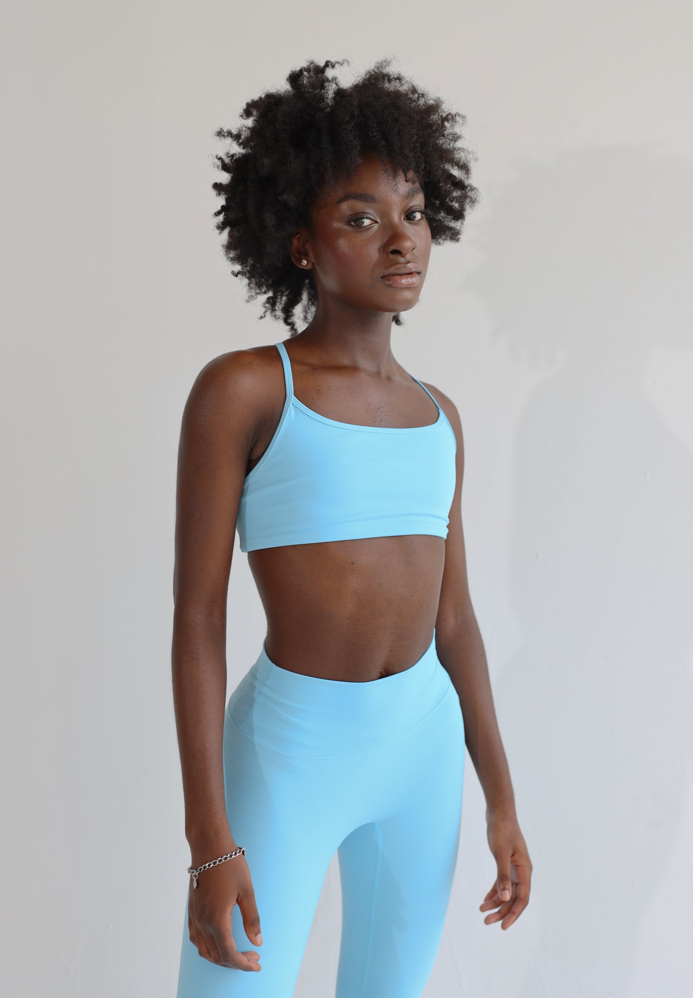 ALL DAY STRAPPY BACK CROP